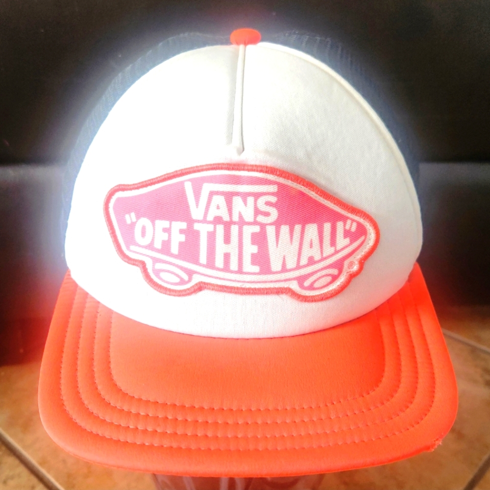 Van's Women's Trucker's Hat